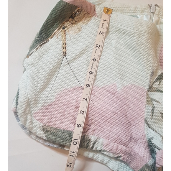 TED BAKER floral hot Summer short sz 2 - Picture 5 of 10